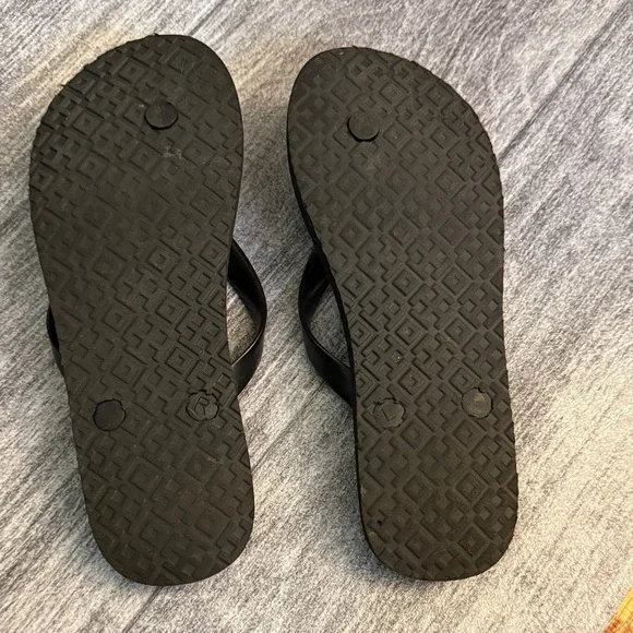 Tory Burch Black and Cream Patterned Flip Flops - Picture 2 of 5
